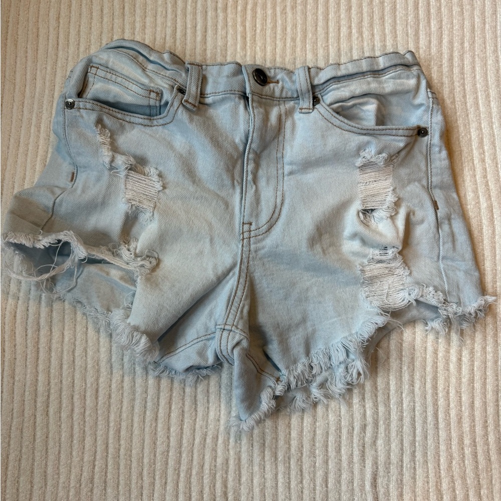 NWOT Kendall and Kylee Jean shorts!